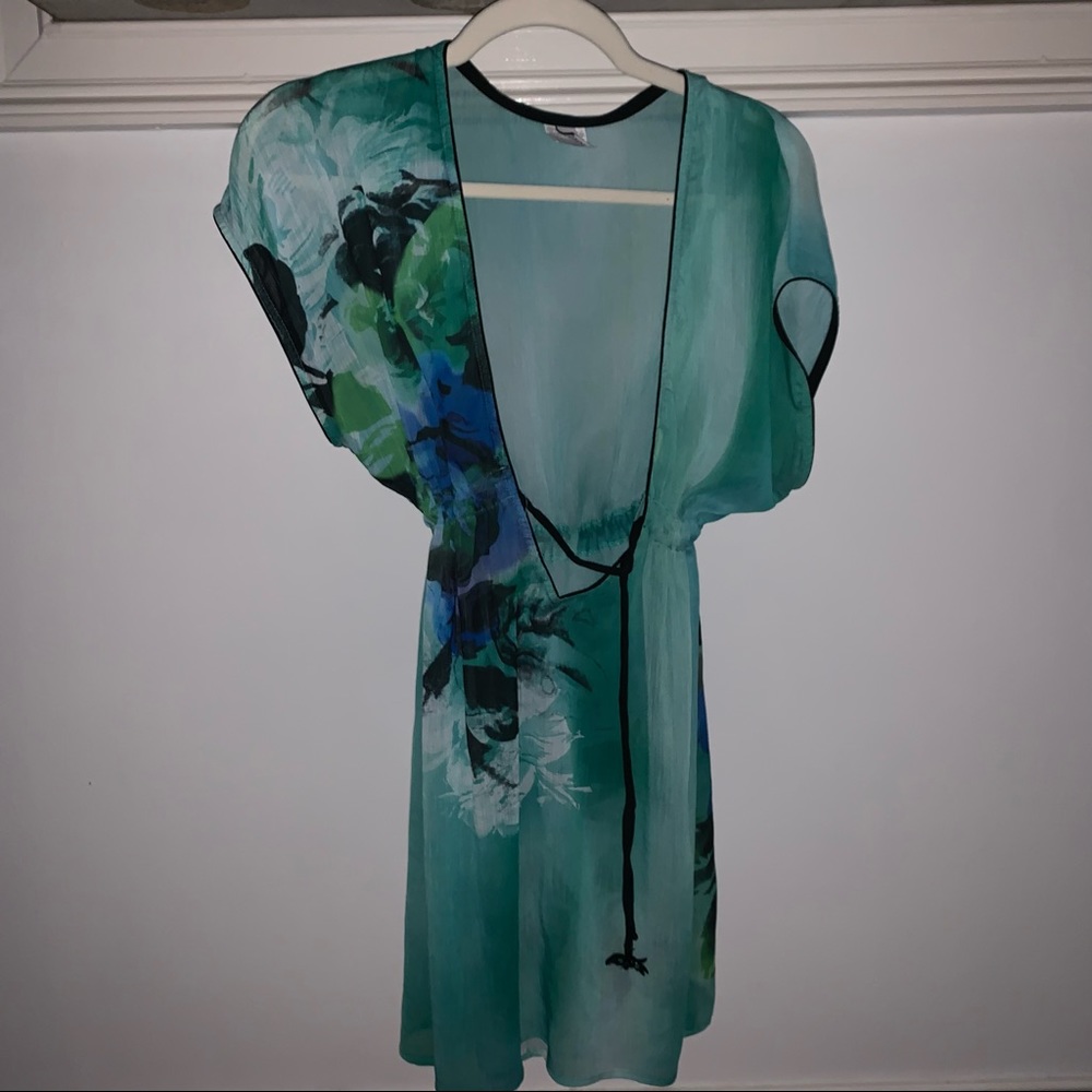 BECCA sheer coverup